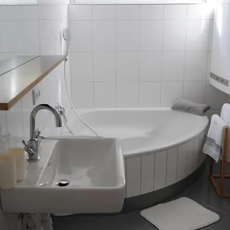 Apartamento Relax Mit Garten - Lifestyle Am Bodensee, Fahrraeder & Parkplatz Inklusive Bregenz